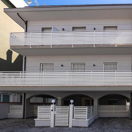 Casa Plauto Apartment เบลลาเรีย-อีเจอา มารีนา ภายนอก รูปภาพ