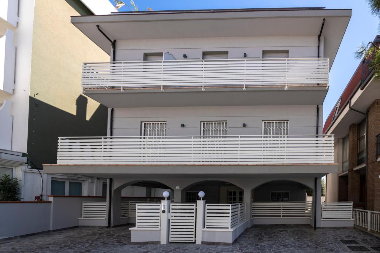 Casa Plauto Apartment เบลลาเรีย-อีเจอา มารีนา ภายนอก รูปภาพ